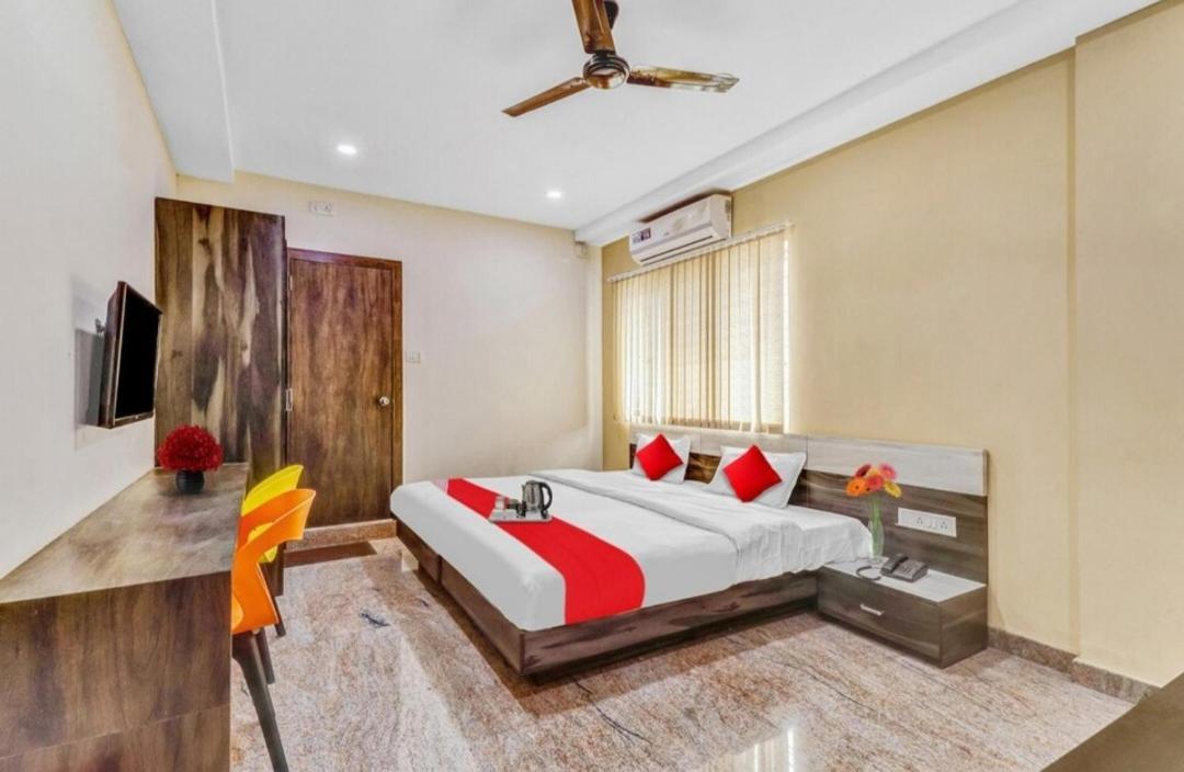 Lavish Residency Otel Bangalore Dış mekan fotoğraf