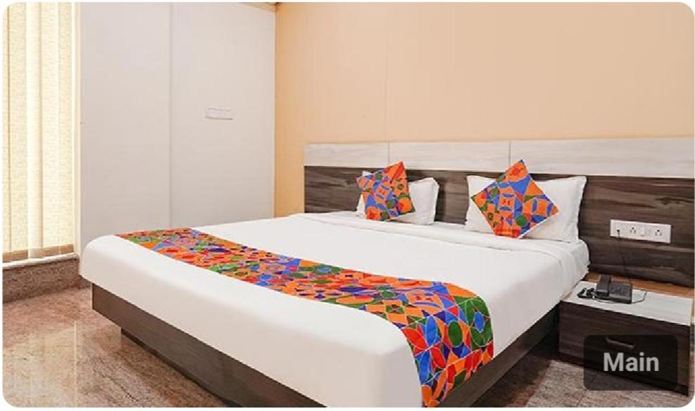 Lavish Residency Otel Bangalore Dış mekan fotoğraf